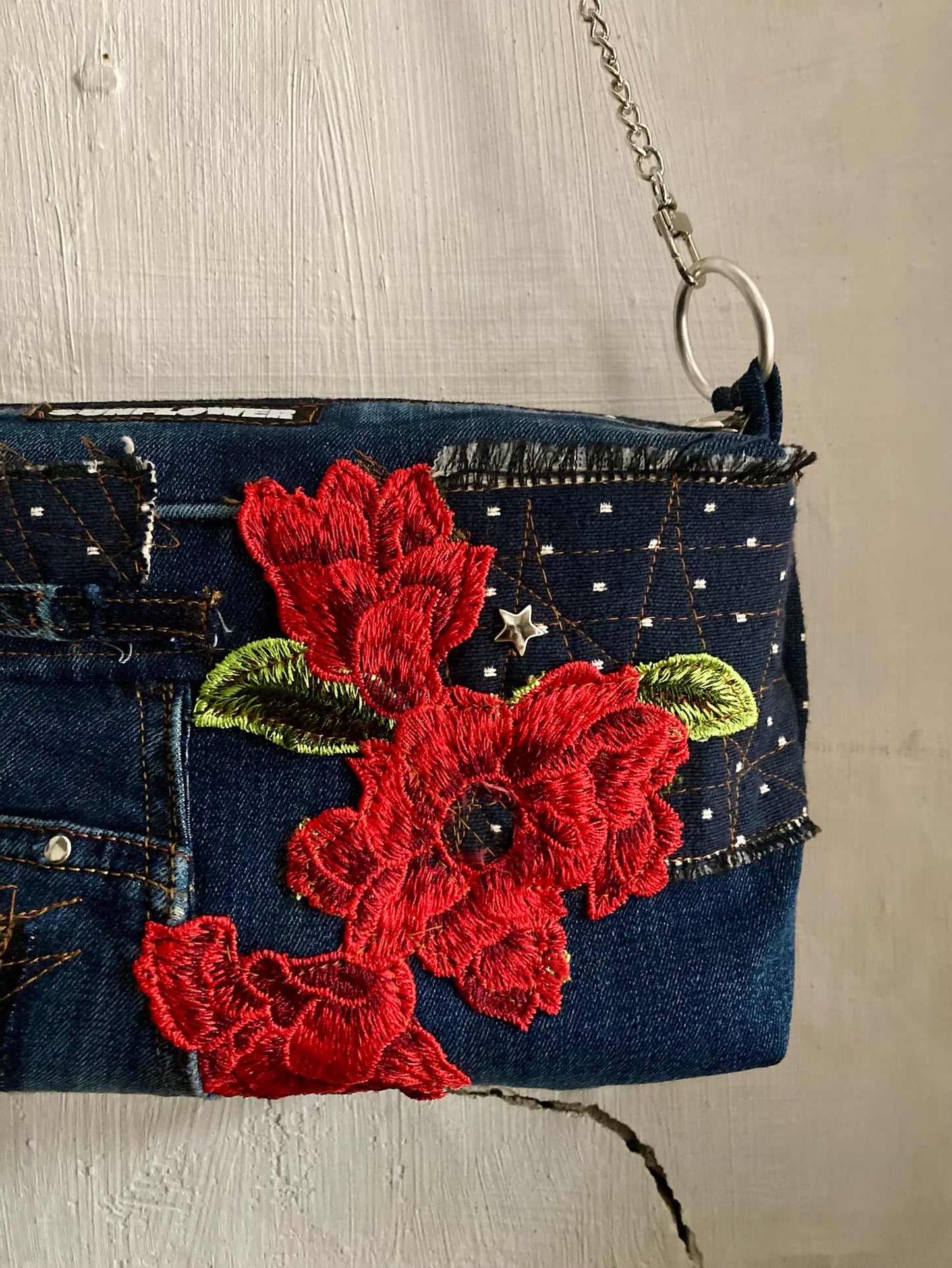 UPCYCLING LEVIS DENIM SMALL SHOULDER BAG