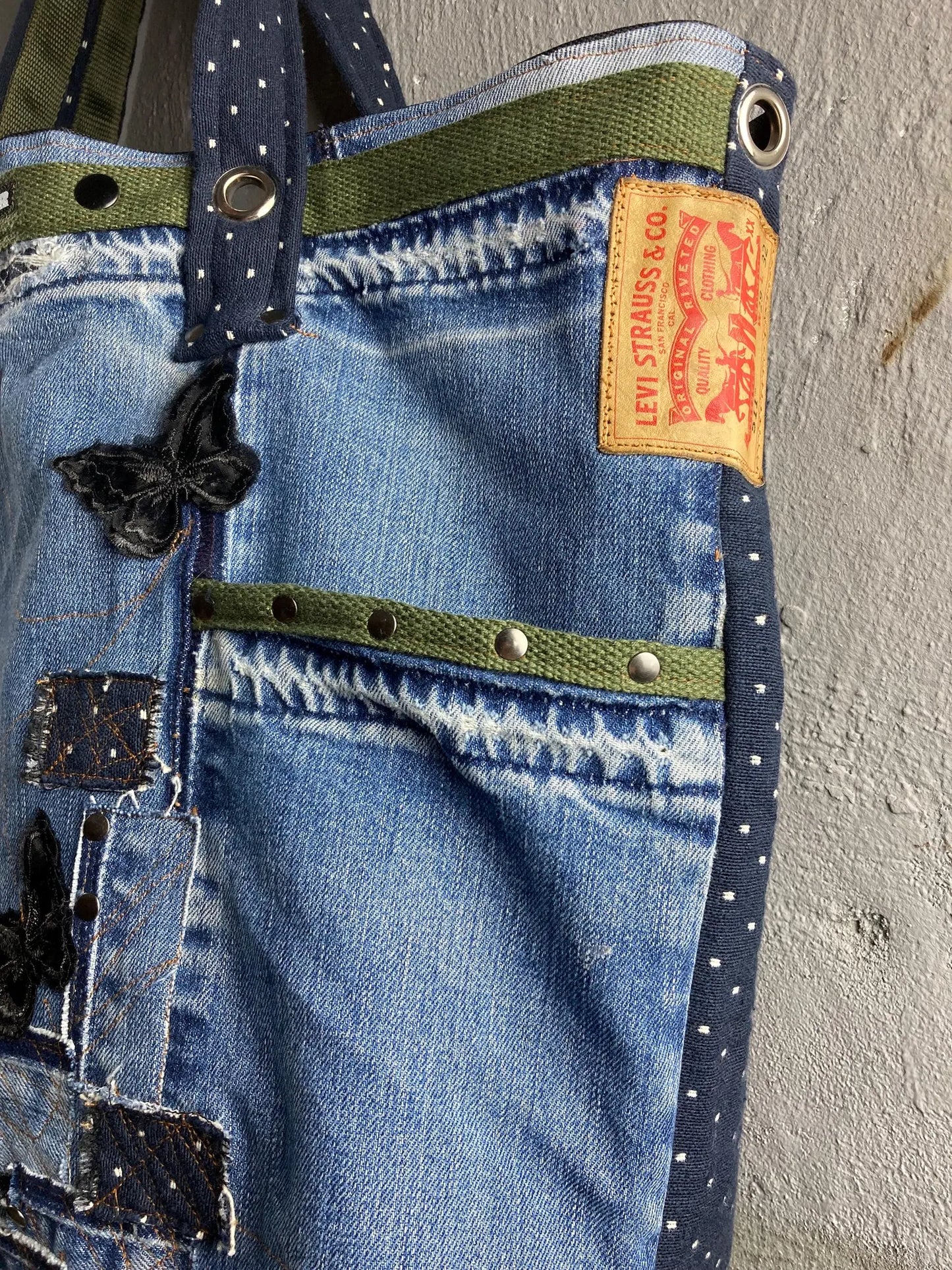 UPCYCLING LEVIS TOTE BAG