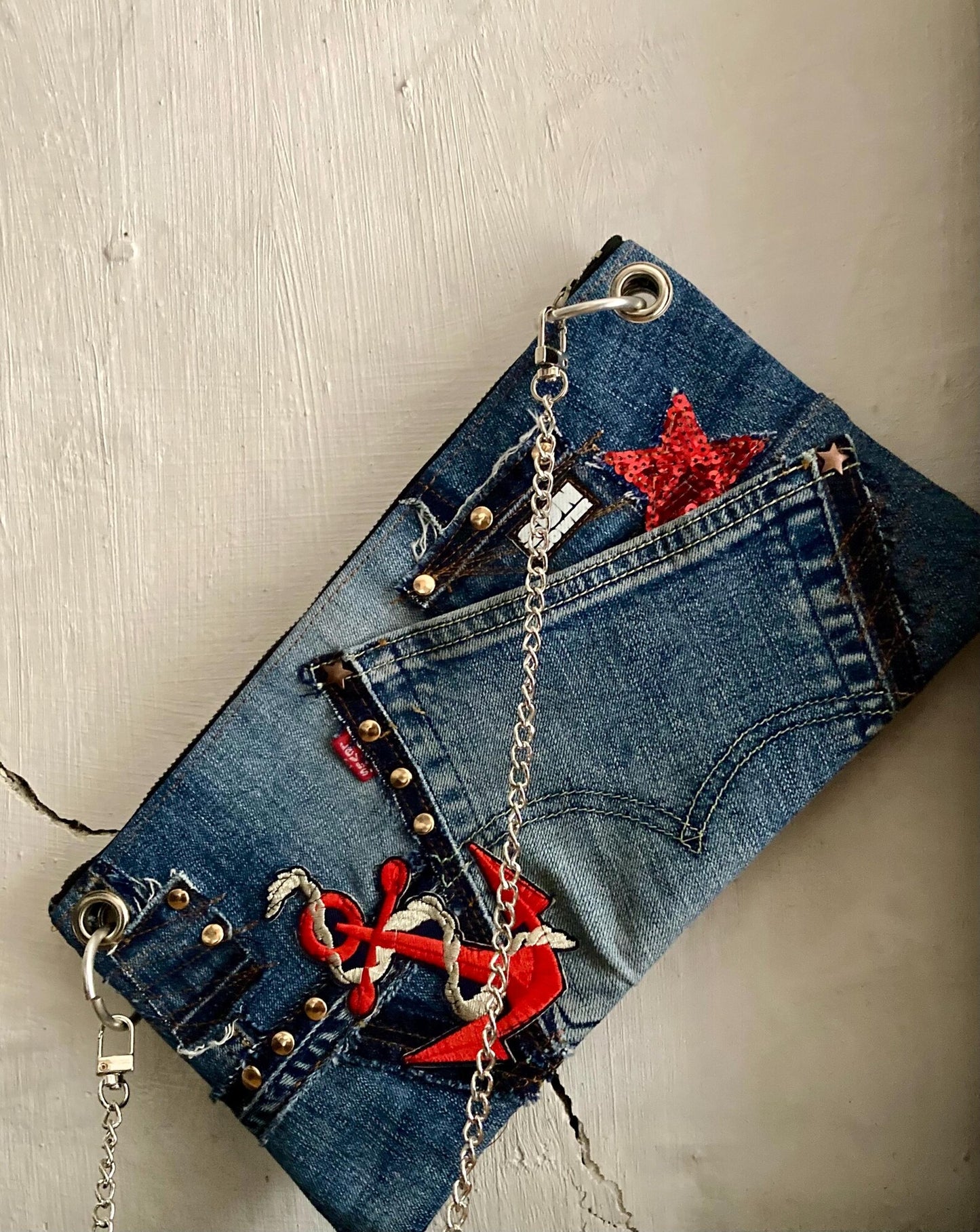 UPCYCLING LEVIS DENIM SMALL SHOULDER BAG