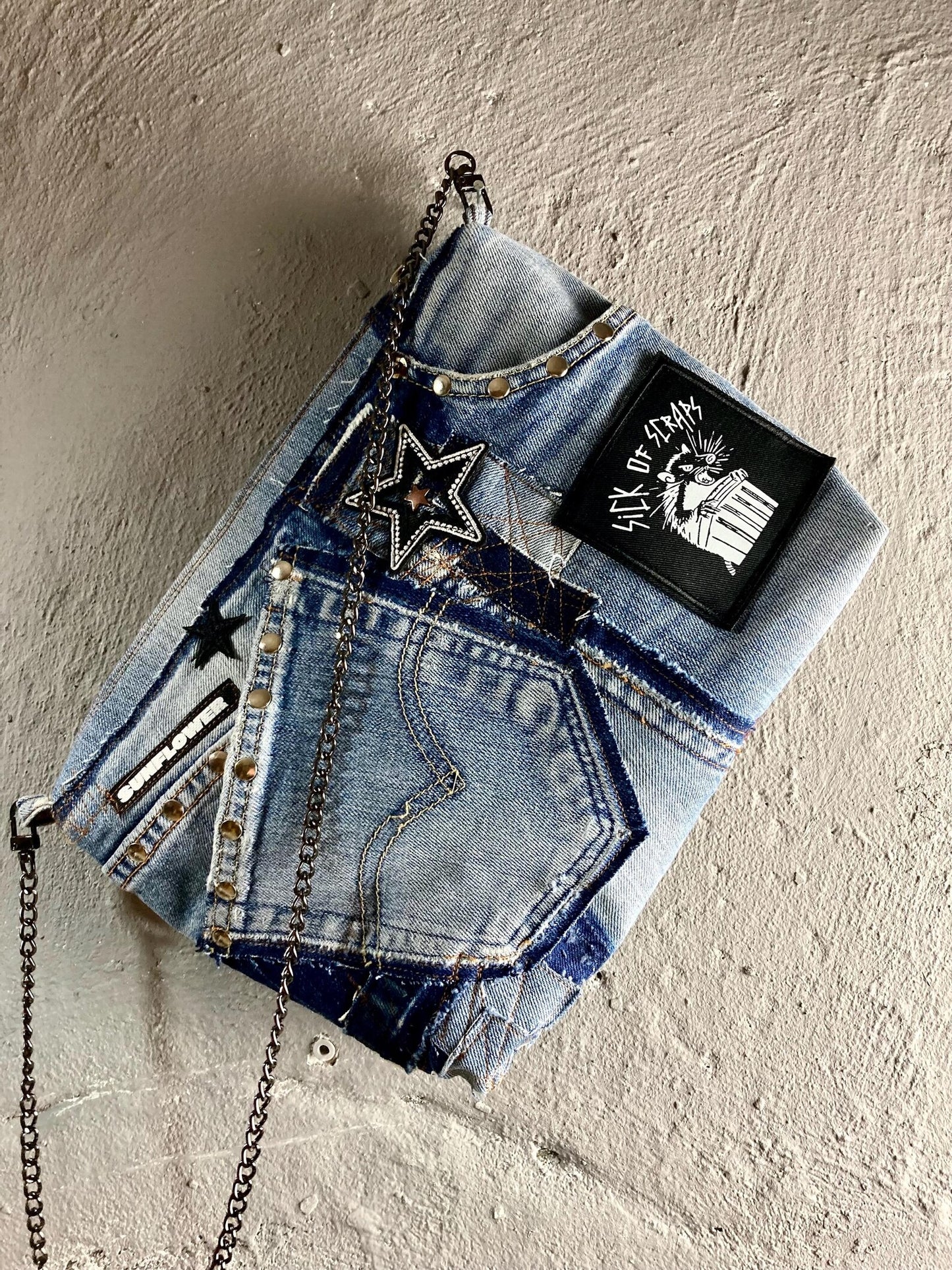 UPCYCLING LEVIS DENIM SMALL SHOULDER BAG