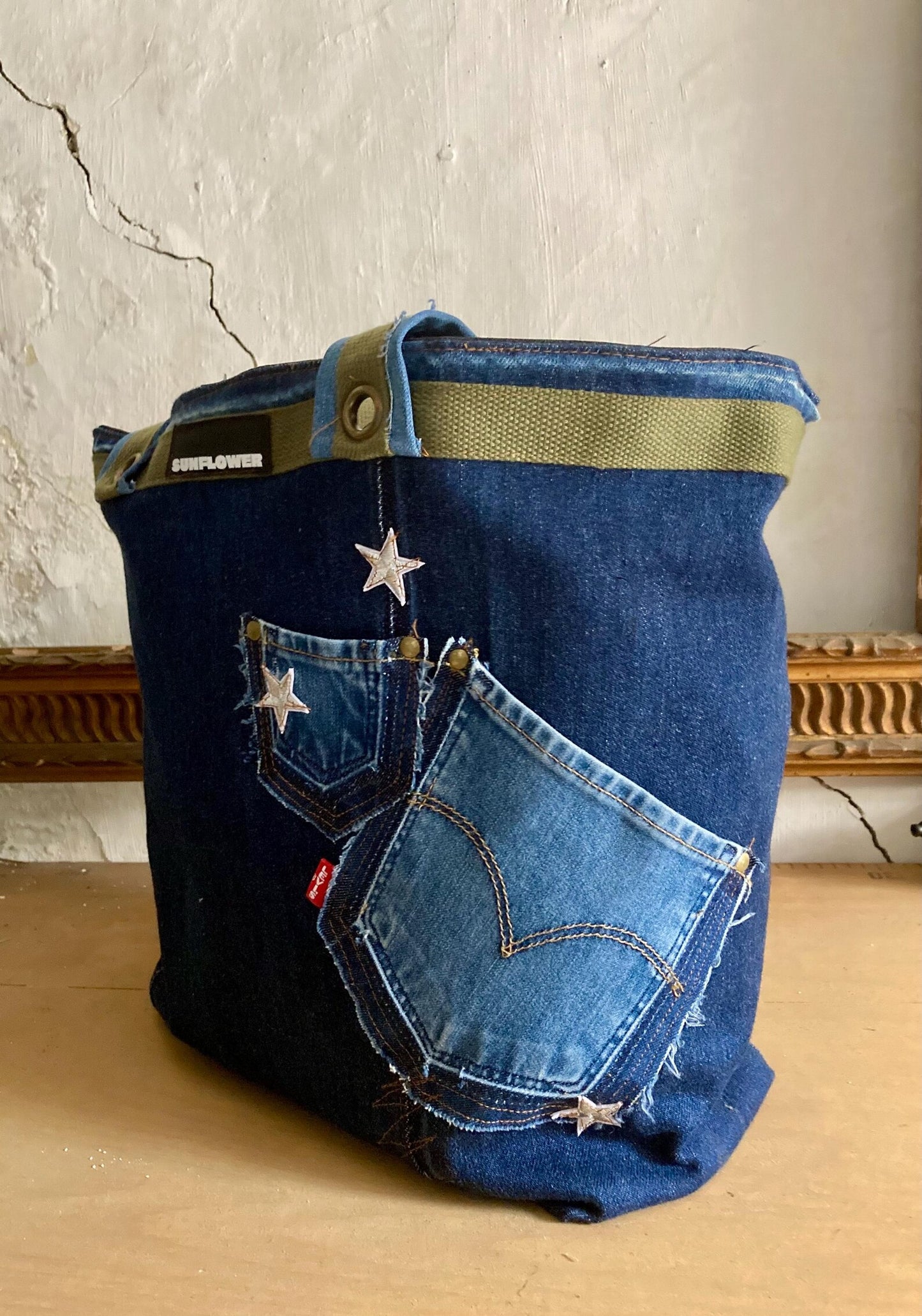 UPCYCLING LEVIS TOTE BAG