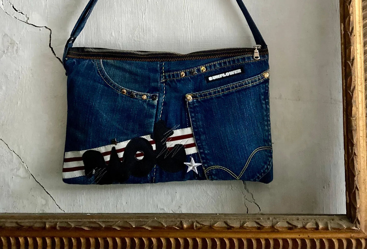UPCYCLING LEVIS DENIM SMALL SHOULDER BAG