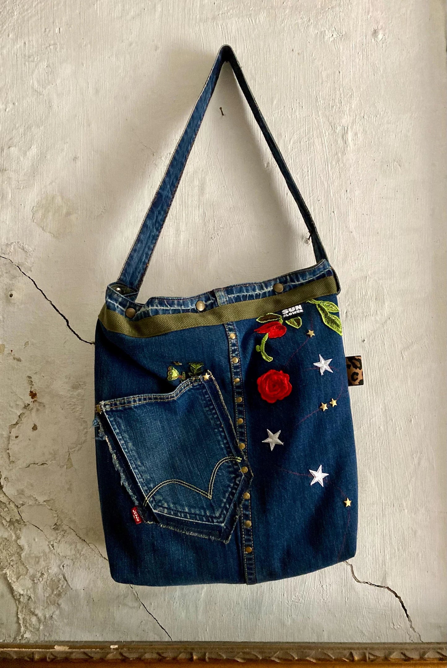 UPCYCLING LEVIS DENIM TOTE BAG